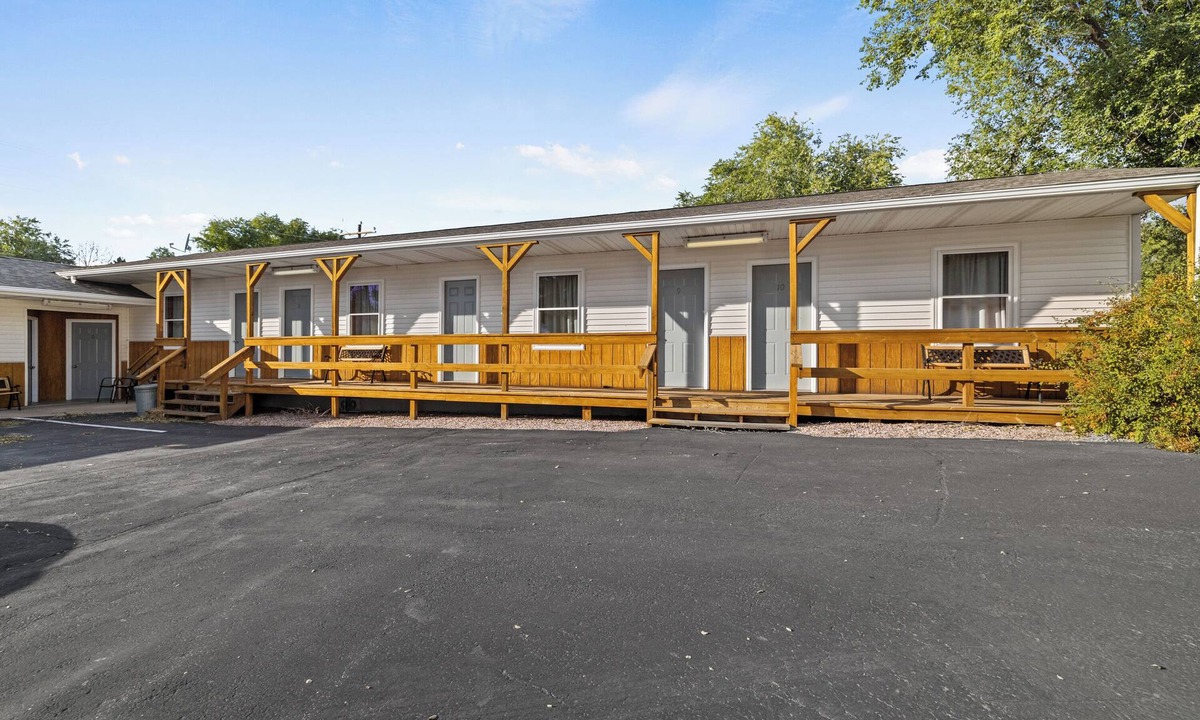 Moorcroft Apartment | Studio Apartment #4 In Moorcroft Wyoming Located Near Keyhole Lake