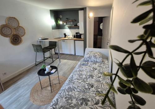 Saint-Brieuc Apartment | Studio - Le Cocon