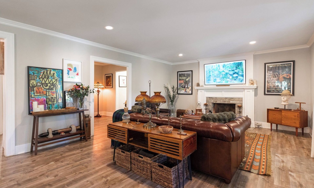 Park Mesa Heights House | Stylish Craftsman w/Garden Oasis near USC & SOFI