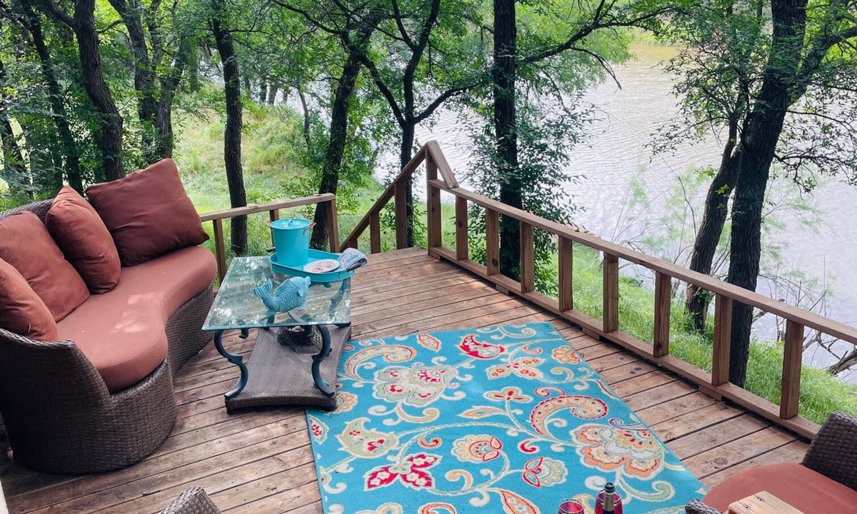 Graham Cabin | Summer on the Brazos River?! Relax, reset, renew.