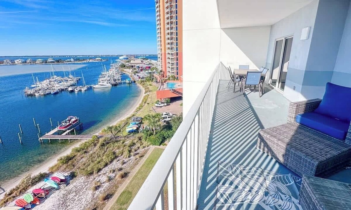 Pensacola Beach Condo | ☆ SUMMER RENTAL ☆ South Harbour 2BR ~ Across from Boarwalk ~ Panoramic View