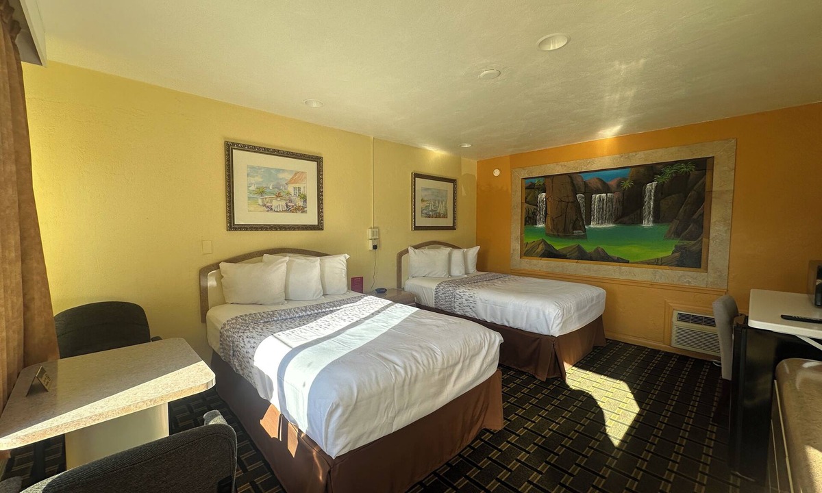 Daytona Beach Hotel | Super Inn By Oyo Daytona Beach Near Airport