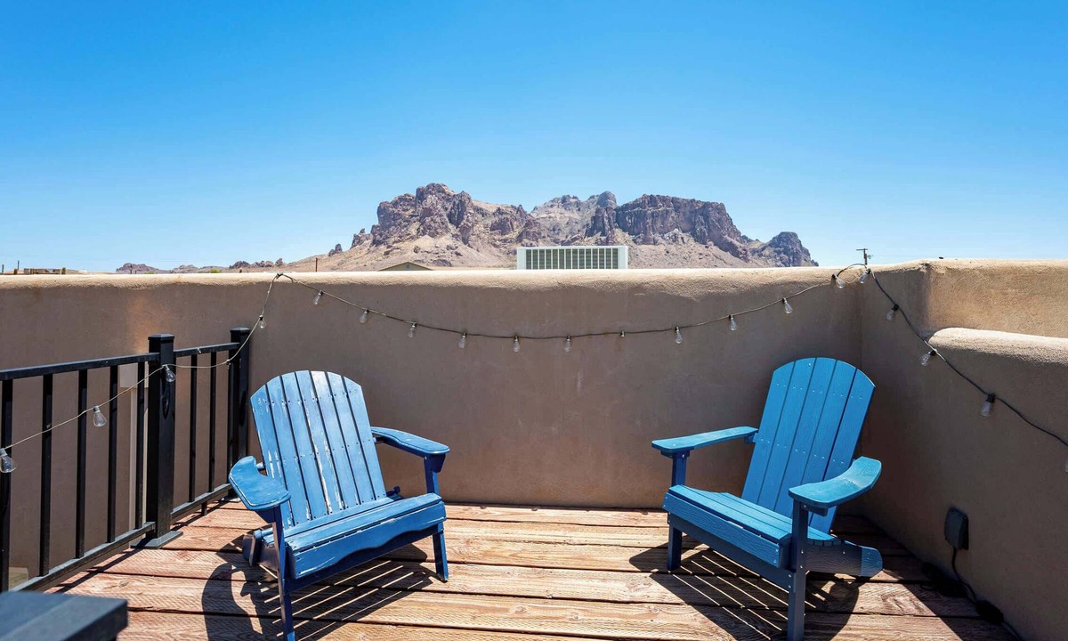 Apache Junction House | ‼️ Superstition Gecko | 3BR Retreat w/Mtn Views