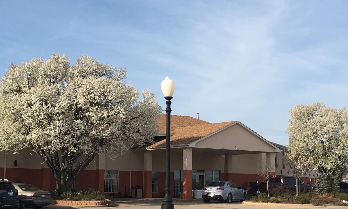 Guthrie Hotel | Territorial Inn - Guthrie