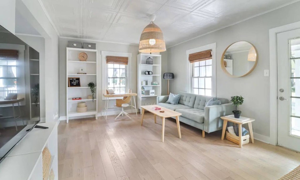 Wyoming House | ~The Boho Vibe House~Hot Tub~Free Parking!