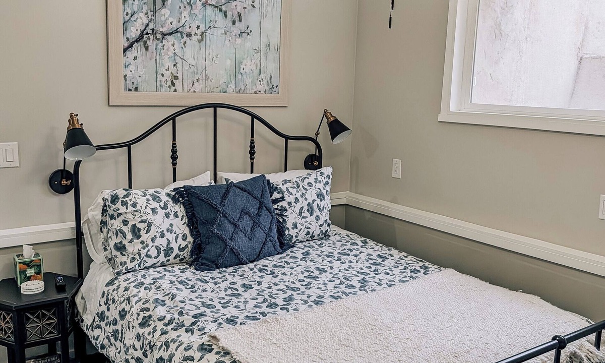 Logan Apartment | The Concord Studio in Downtown Logan