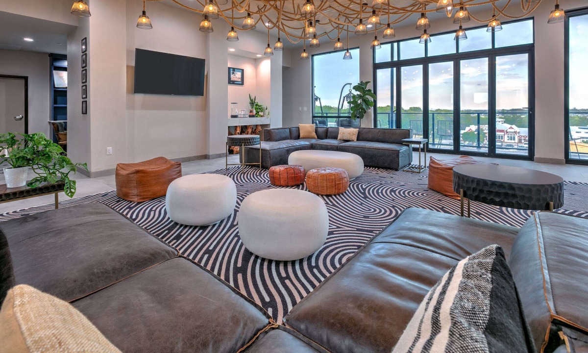 Little Elm Hotel | The Elm, a Ramada by Wyndham