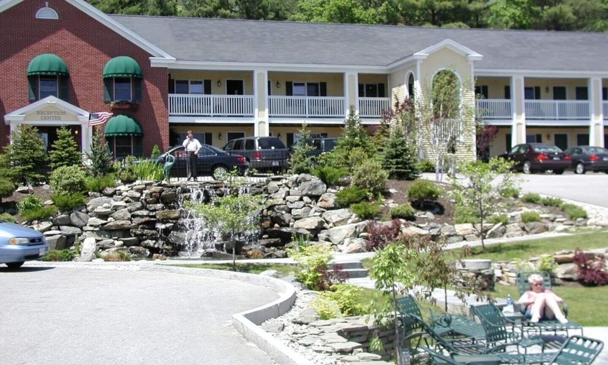 Ogunquit Resort | The Falls at Ogunquit Resort, Maine