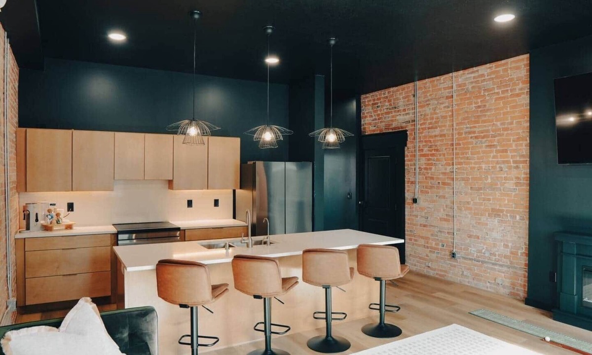 Sidney Apartment | The Garage - Par 2