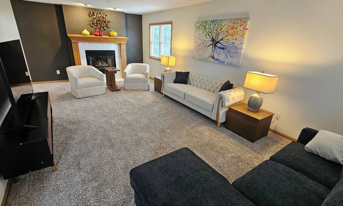 West Des Moines House | The Mystical Boutique