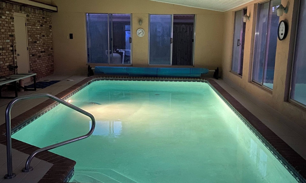 Lubbock House | The Oasis in West Texas. Relax, unwind and enjoy our West Texas Oasis