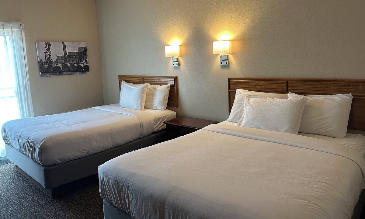 Houston County House | The Sawmill Inn
