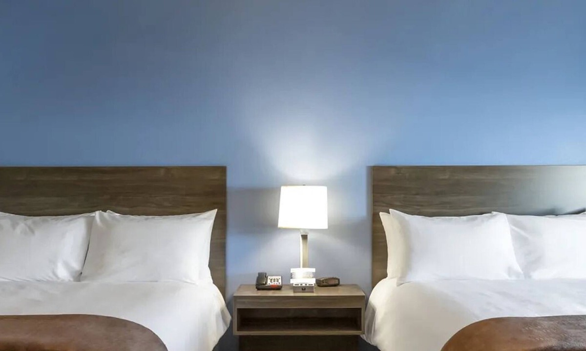 St. Joseph Hotel | Tranquil 4-Room Retreat w/Full Kitchen Near Pony Express & Museums