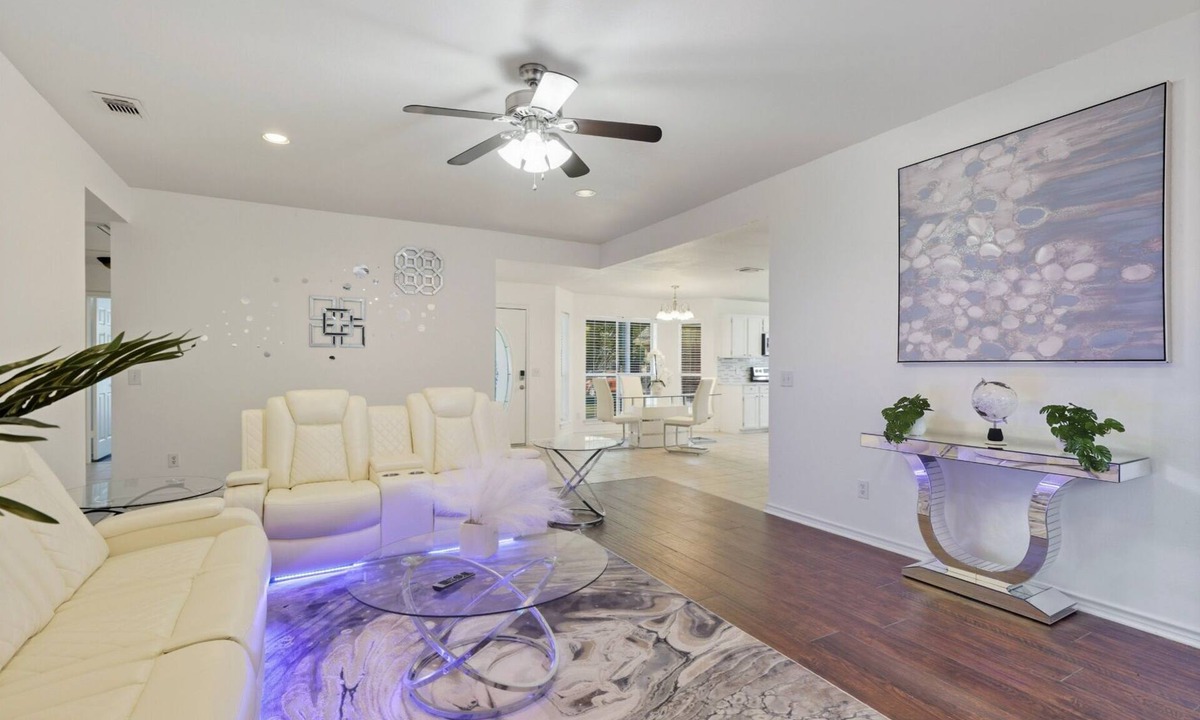 Prosper House | Trusted 4BR Luxury Home in Prestigious Neighborhood