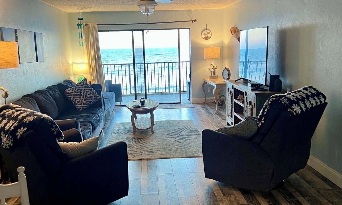 Ocean View Halifax Estates Condo | Two bedroom Beautiful spacious oceanfront condo