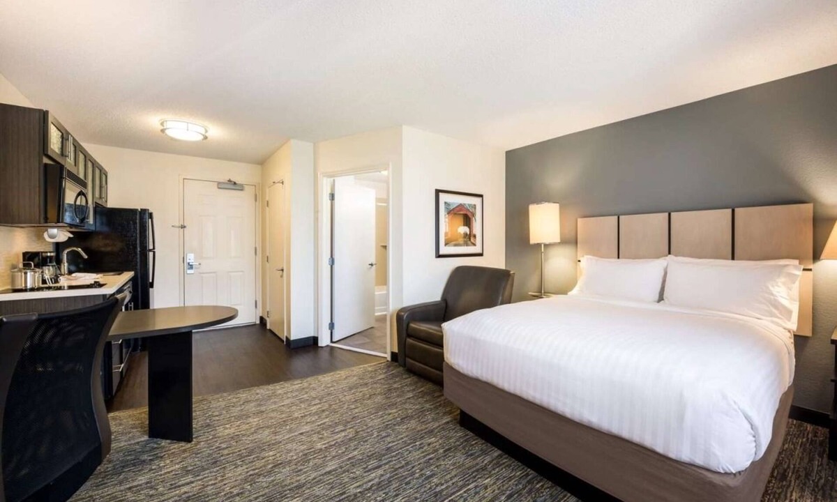 Troy Hotel | Vacation At its Finest! Two Lovely Units, Pet Friendly, Parking!