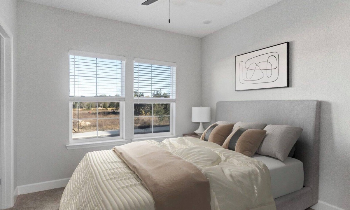 Newberry Apartment | Vanguard 2BD 20 - Two Bedroom Apartment, Sleeps 4