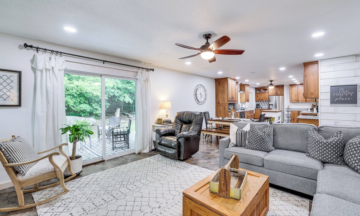 Garfield Cottage | Views! Lake Home w/2 Decks, Boat Parking & Peace