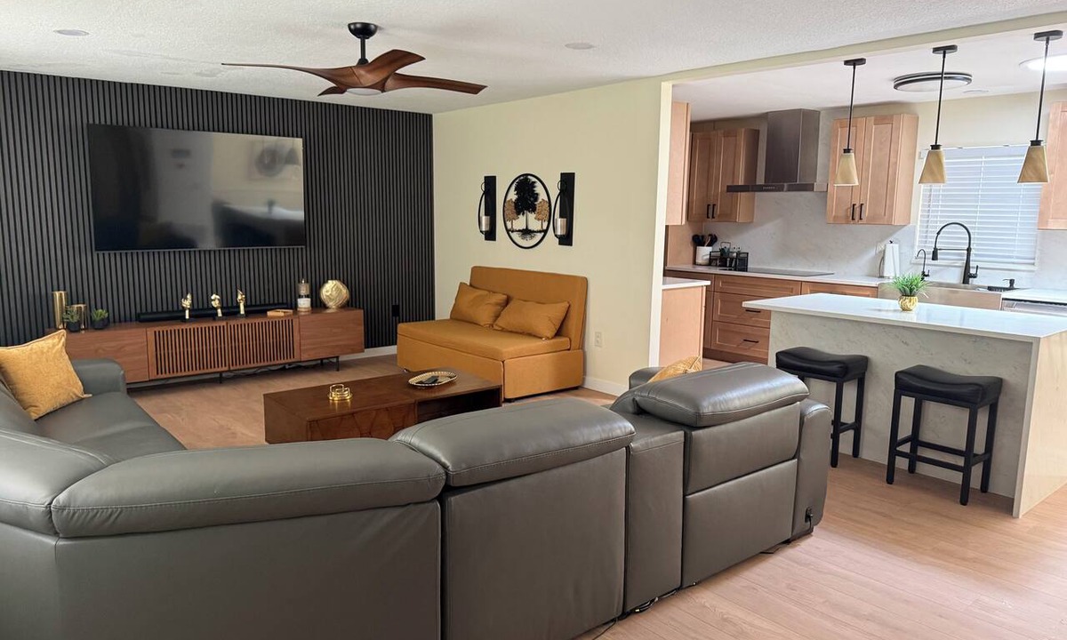 Mount Dora House | Welcome to Ava's Place in historic Mount Dora