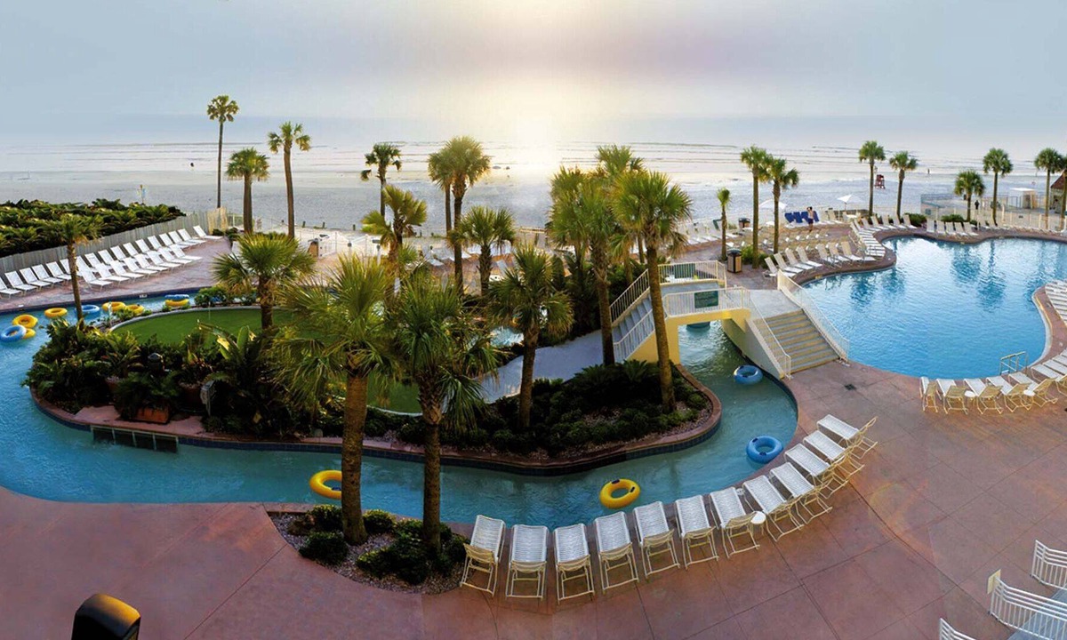 Seabreeze Historic District Resort | Wyndham Ocean Walk / 5 Nights / Feb 10-15, 2022 / 2 BR/ 2 BA / Sleeps 8