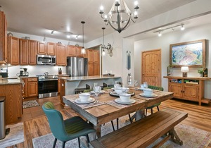 Downtown WP Condo 613 I Pool I Game Room I Hot Tub I Views I Bunk Room I Discounted Attractions