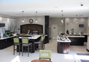 King Studio | Free Daily Breakfast, Indoor Pool, Gym Access