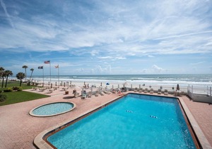 Ocean Jewel 219, 1 Bedroom, Ocean View, 2nd Floor, Pool, Sleeps 6