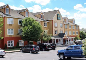 Quality Inn & Suites Cincinnati Sharonville