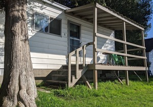 Sunset Lakefront Spacious 8 people Getaway, in Mar