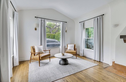 Melrose House | 1 Block to Melrose Ave! Bright Home w/Pool