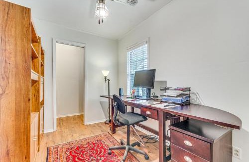 Fairhope House | 1 Mi to Beaches: Fairhope Home w/Yard!