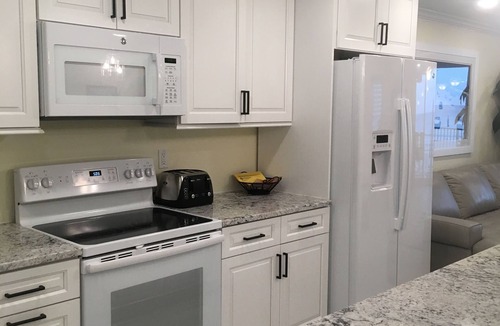 Winthrop Holding Condo | #106 First Floor, Direct Ocean Front, 2 King Beds, 1 Queen Murphy, Dog Free 20#