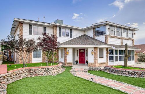 Biggs Field Apartment | 13 Mi to Downtown El Paso: Home w/Game Room & Bar