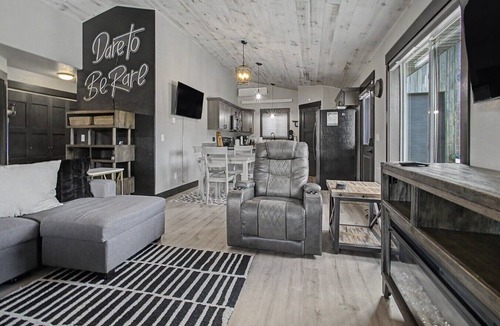 Sturgis House | 14A Getaway