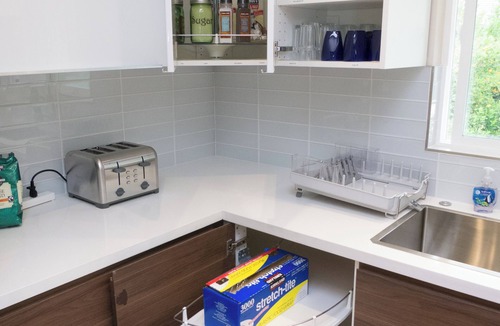 Northside Apartment | 2 Bed/2 Bath & Central AC Apartment+Sports TV .