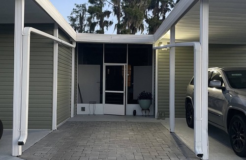 Clermont House | 2 bed 2 bath on Clermont chain of lakes with dock & boat lift Emerald Lakes 55+