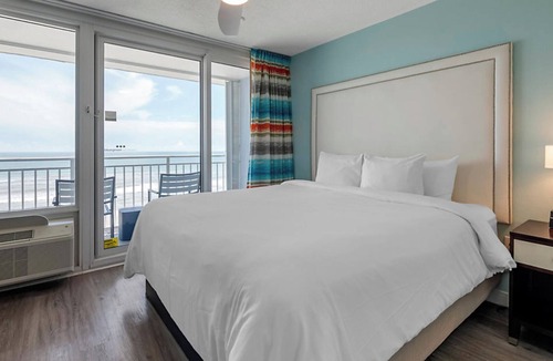 Daytona Beach Shores Condo | 2 Bedroom Oceanview Condo, Sleeps 6, Daytona Seabreeze Resort!
