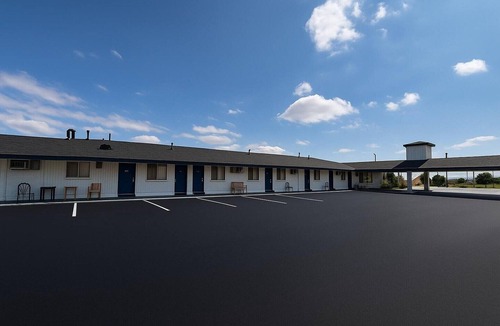 Colorado City Apartment | 2 Double Beds Non-Smoking