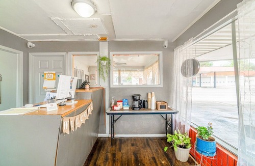 Booneville Apartment | 2 Full Beds|Non-Smoking