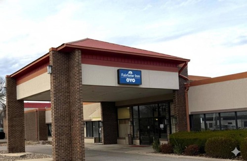 Hesston Apartment | 2 Full Beds|Non-Smoking