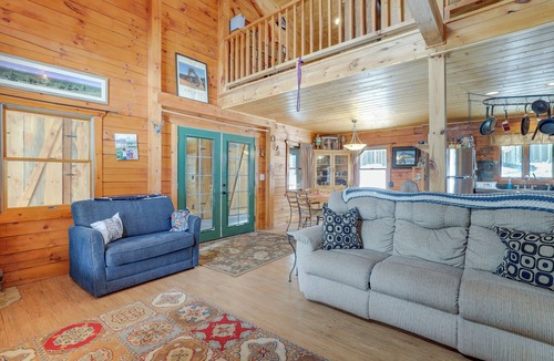 Casper Mountain Cottage | 2 Mi to Skiing: Casper Cabin w/Mtn Views!