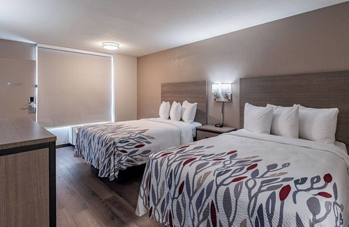 Tucson Hotel | 2 Unit with 2 Queen Beds—Clean, Cozy & Perfect for Vacation or Business