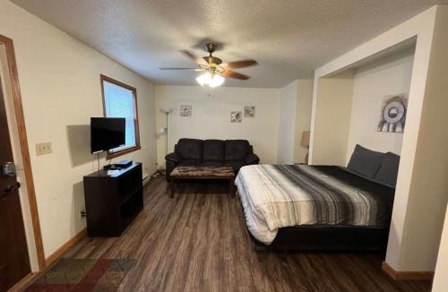 Tomah Apartment | 201 E Veterans St Apt I by Patriot Properties