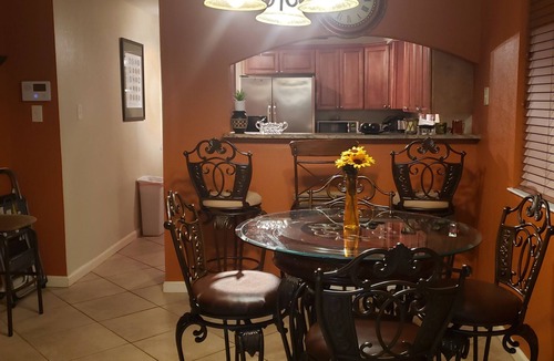 Fillmore House | 3 BDR - Prime spot! Mins from EVERYTHING! - CBD, Fairgrounds, City Park, airport