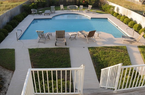 Gulf Shores House | 3 Bedroom/3 Bath With Gorgeous Pool Steps Away From Beach. Pet Friendly!