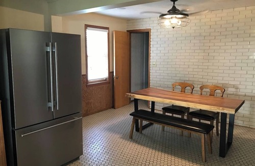 La Crosse Cottage | 3-bedroom Cottage in La Crosse w/River Access