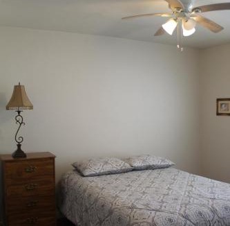 Shasta-Hanchett Park House | 3-Bedroom Rose Garden Family Cottage