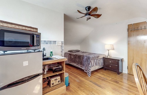 Kettering Apartment | 3 Mi to UD & Kettering Health! Suburban Stay