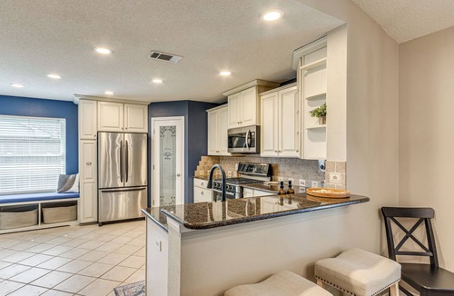 Ono Island House | 3BR 2BA Beach Boho w/Private Salt Pool Oasis