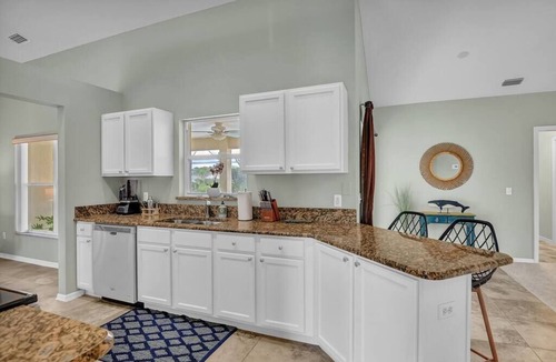 Florida Ridge House | 4/2 Home with Enclosed Heated Saltwater Pool